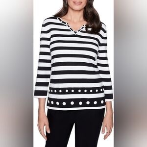 Alfred Dunner Women's Black White Striped Embellished Sweater Size XL NWT
